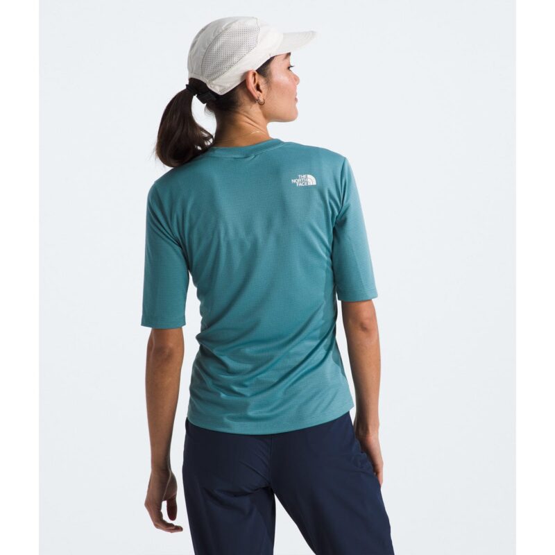 The North Face Women's Shadow Short Sleeve Shirt - Image 3